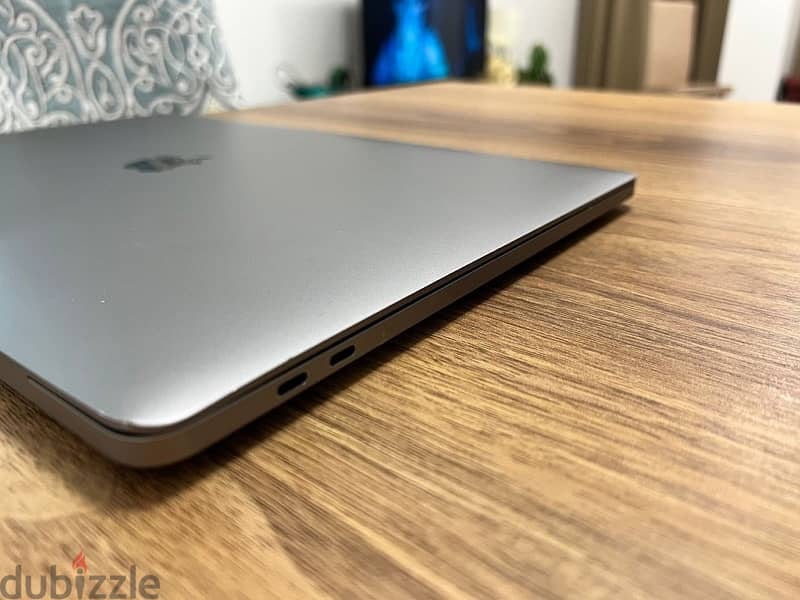 Macbook Pro 2019 i9 8