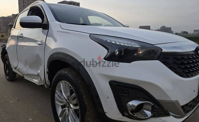 Chery Tiggo 2023 high line حادث 3