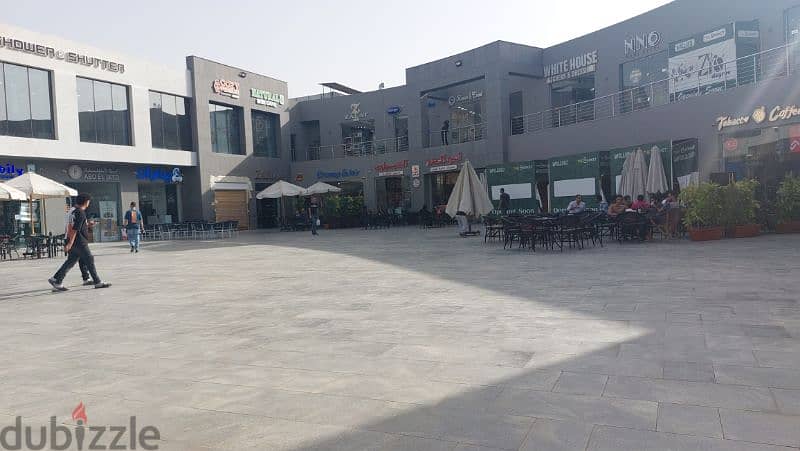 محل للايجار في التجمع الخامس The Market Mall ارضي ١٤٤ متر 5