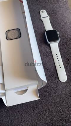 Apple watch series 8