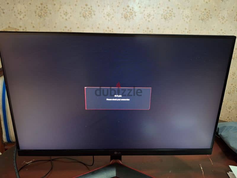 شاشة جيمنج للبيع  
LG ULTRAGEAR 144 Hz GTG 24.4 inch 1