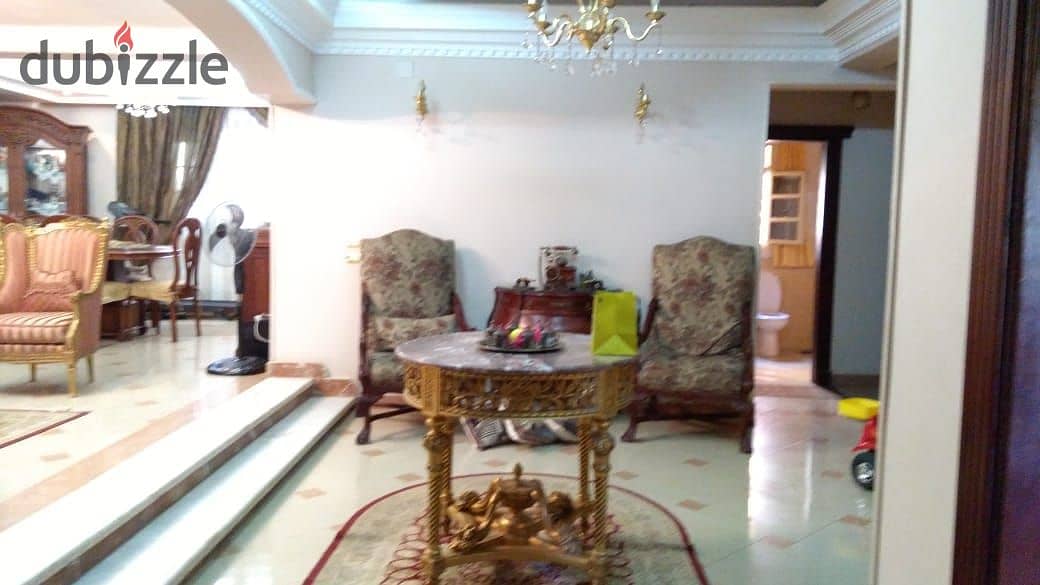 villa for sale bua 900m - L 330m new cairo (Fifth Settlement) 3