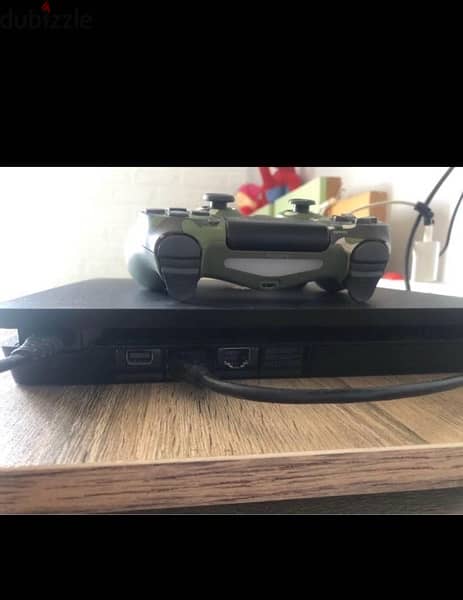 ps4 slim 1