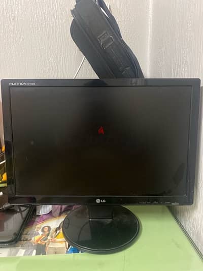 شاشة Lg 19" wide standard monitor