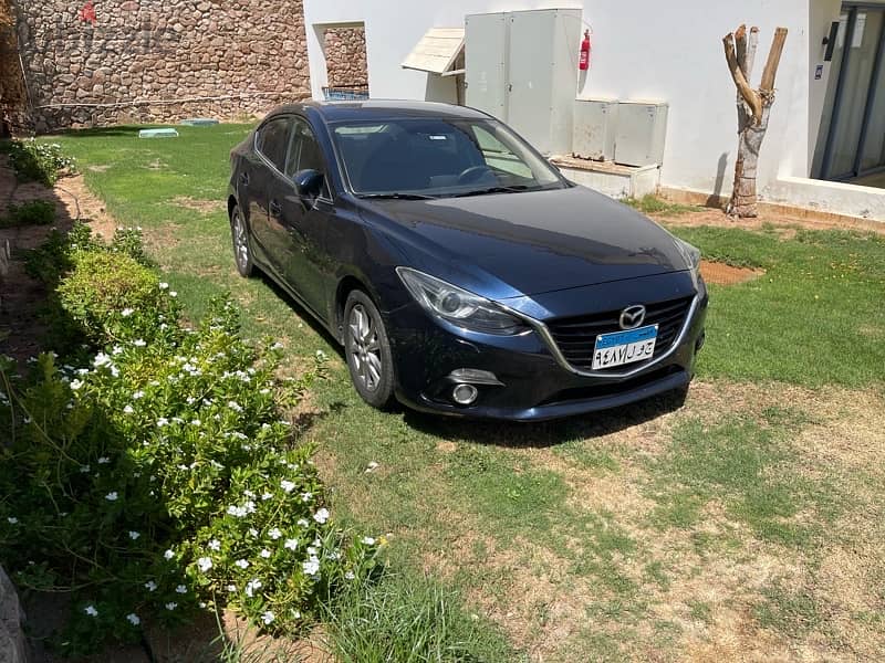 Mazda 3 2015 Top line فابريقة بالكامل صيانة كاملة حالة ٨٠٪؜ 1