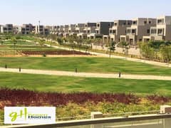 Amazing Apartment For sale in palm hills new Cairo with good price and view