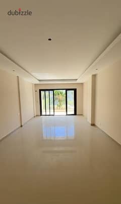 Apartment ready to move - Super Luxe with a 30% down payment and installments up to 3 years in The Address East Compound