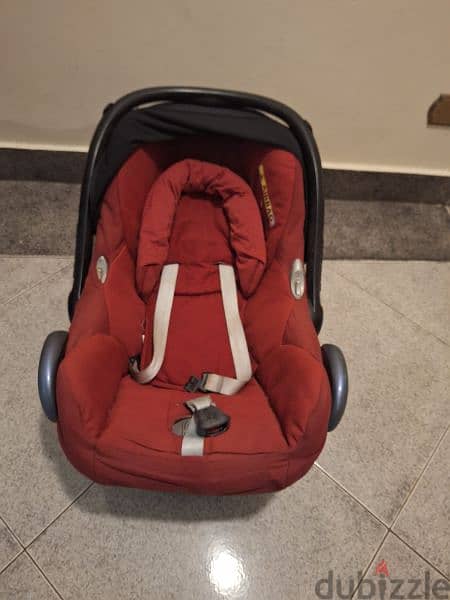 Maxi cosi cabriofix cars seat excellent condition 7