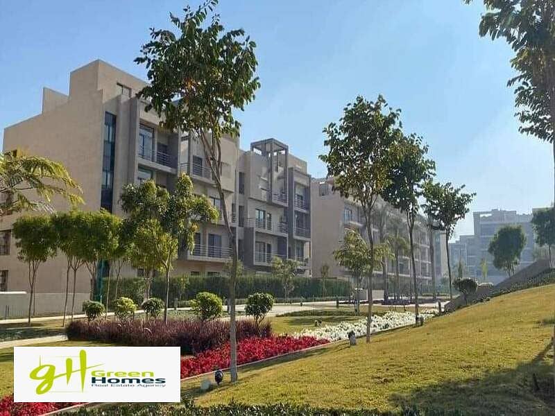 Town House For Sale In Fifth Square ElMarasem - New Cairo 3