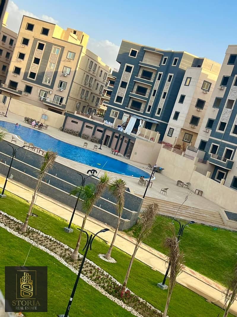 With a down payment of 1,200,000, receive your apartment in the heart of the Fifth Settlement, next to the American University in Cairo. 8