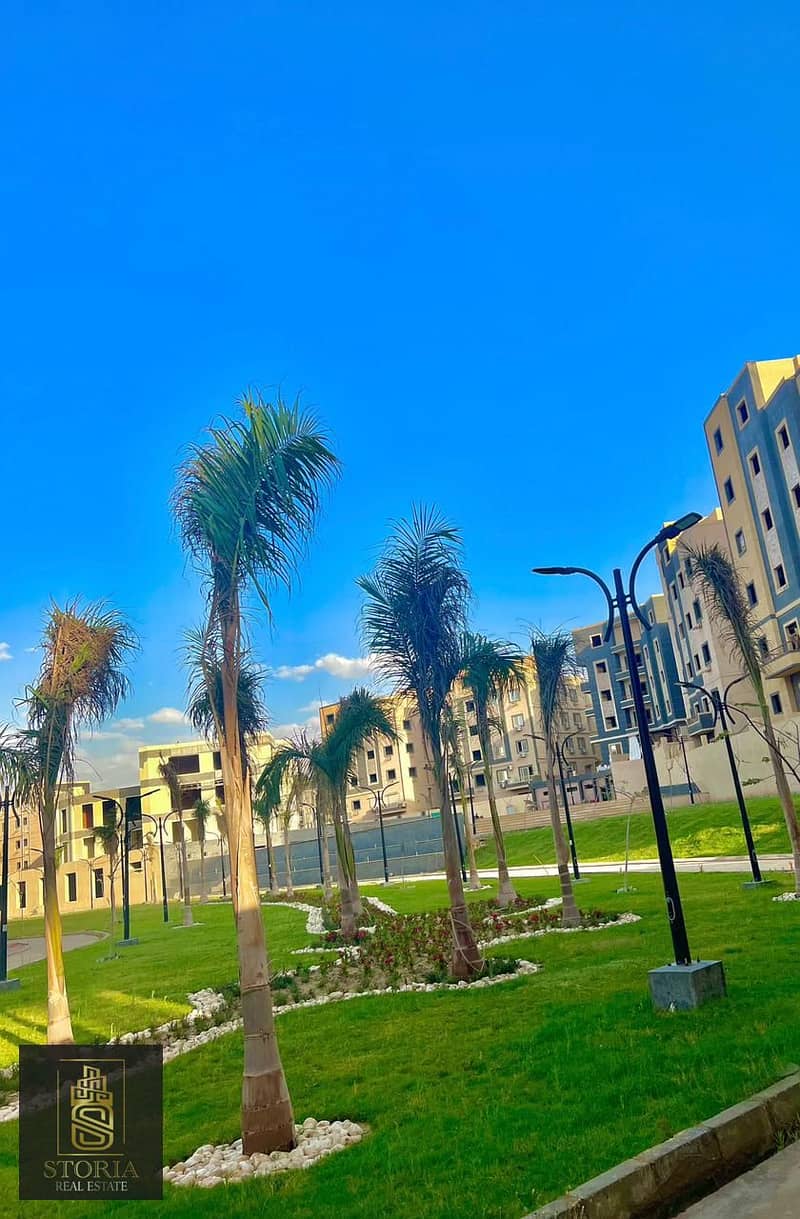 With a down payment of 1,200,000, receive your apartment in the heart of the Fifth Settlement, next to the American University in Cairo. 14