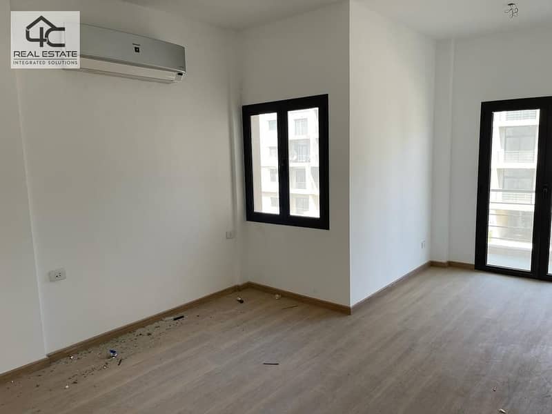 Viewland Scape apartment, fully finished with air conditioners, 168 m 0