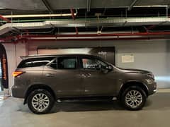 Toyota Fortuner 2022