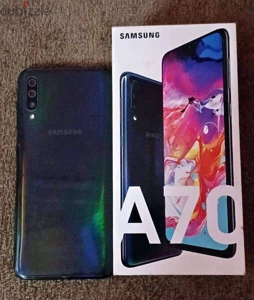 SAMSUNG A70 4