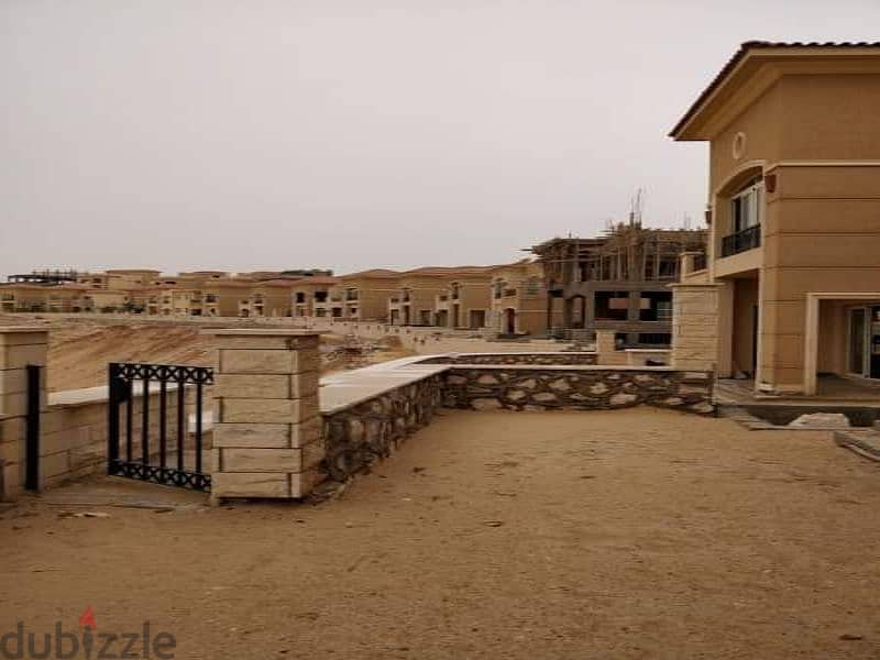 توين هاوس 370م استلام فوري للبيع بسعر حصري في ستون بارك Stone Park 10