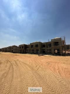 Townhouse for sale in Village West Compound, Dorra Sheikh Zayed Company