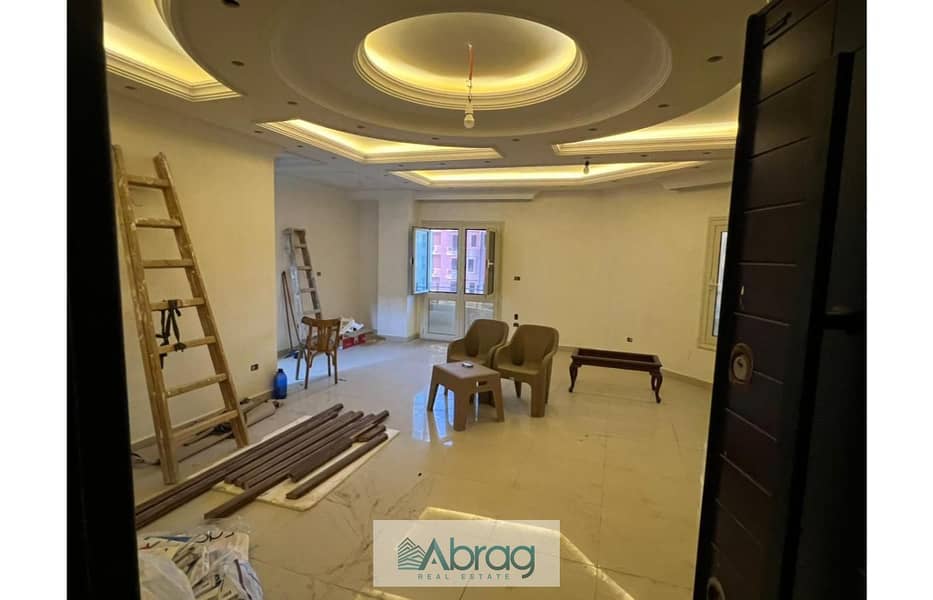 Apartment for sale in the 7th District, Sheikh Zayed, great location 0