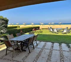 finished chalet for sale 3 bed ( first row on the sea ) telal ain sokhna minutes to porto