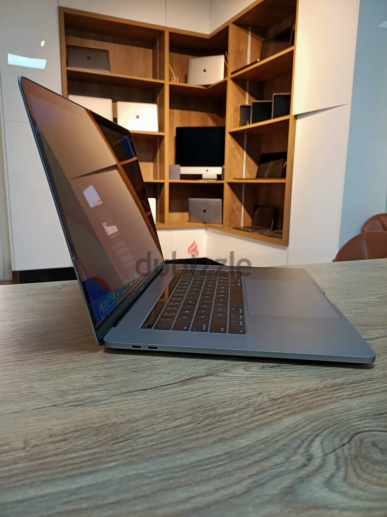 Macbook pro 15inch 2017 | ماك بوك 1