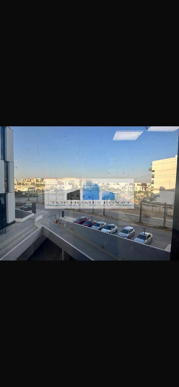 Office for rent 142 SQM fully finished with ACs in a prime location in Hyde Park / مكتب للإيجار متشطب بالتكييفات موقع مميز في هايد بارك 0