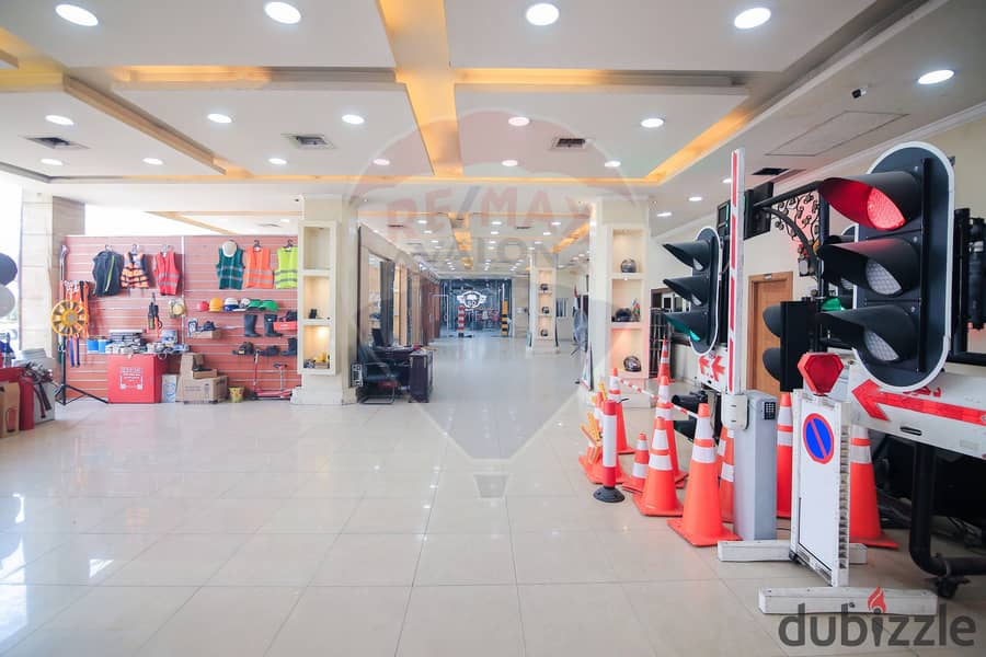 Administrative + commercial shops for rent 2,700 m Al Matar (Agriculture Rd) 7