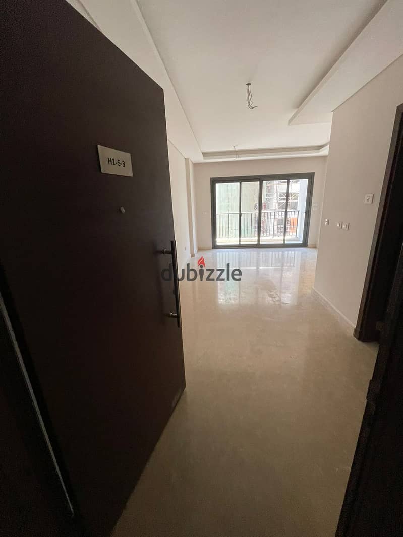 Amazing opportunity  Prime location Apartment Ready to move - zed west 6