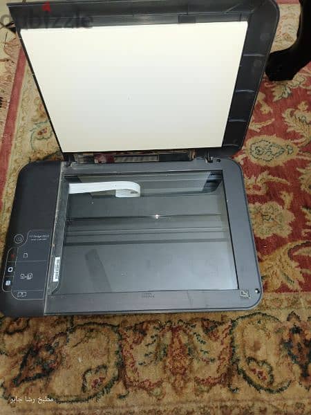 برنتر  HP Deskjet 2050 محتاجه حبر و والأسلاك 2