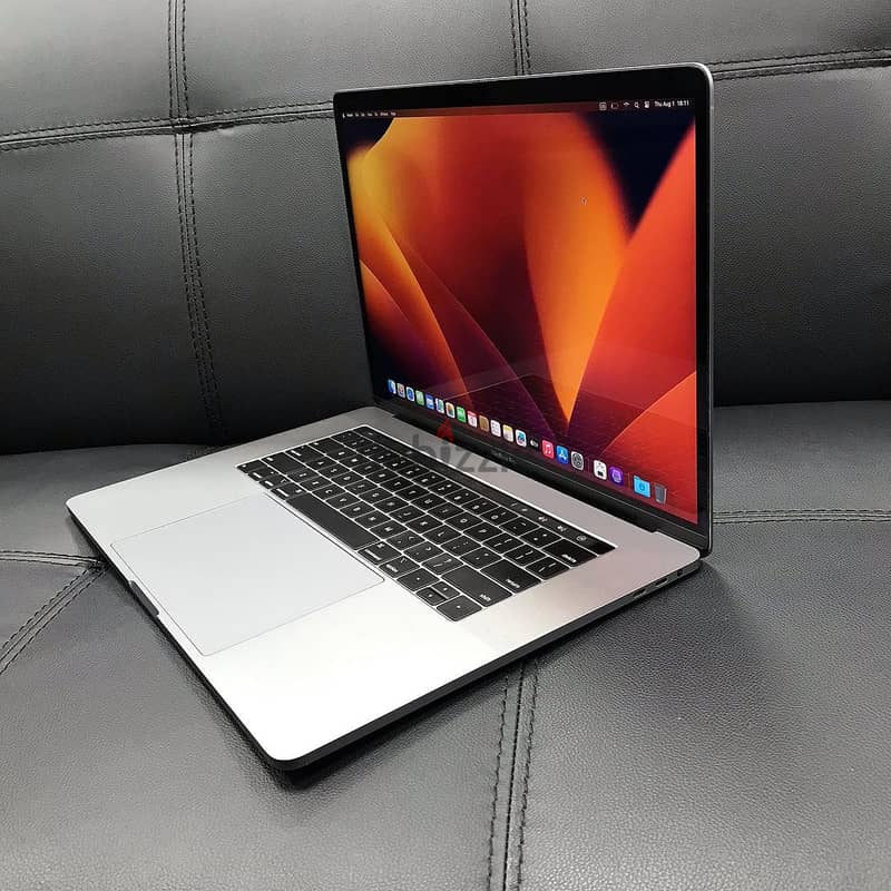 MacBook Pro 2019, Core i9, 16inch,  32GB RAM, 2TB SSD,  AMD 8G 1