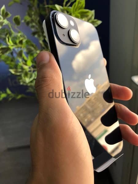 عـرض اليوم iPhone  14 256 GB بطاريه 98مستبدل من ابل  بكرتونة الاستبدال 4