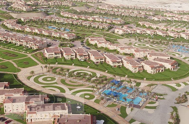 Classic twin villa ready to move 375m with installments in La Vista City لافيستا سيتي 12