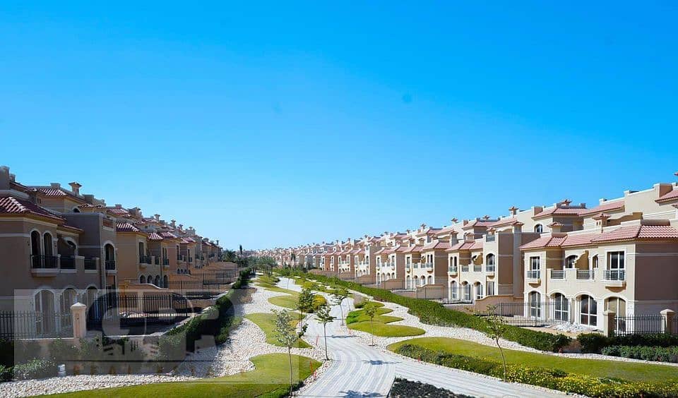 Classic twin villa ready to move 375m with installments in La Vista City لافيستا سيتي 23