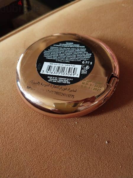 بودر فونديشين BOURJOIS استعمال مره واحده. 1