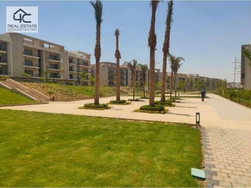 apartment with air conditioners with the longest period of payment in installments ready to move in, at a price that includes maintenance and a garage 11