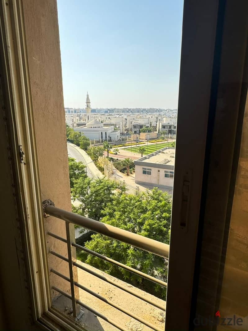 Apartment For sale 233m in elsherouk Wesal views compound 0