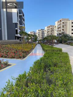 Own a 90-meter apartment with a garden in October, delivery in 2025, with a discount of up to 40% on cash on the landscape in Sun Capital Compound.