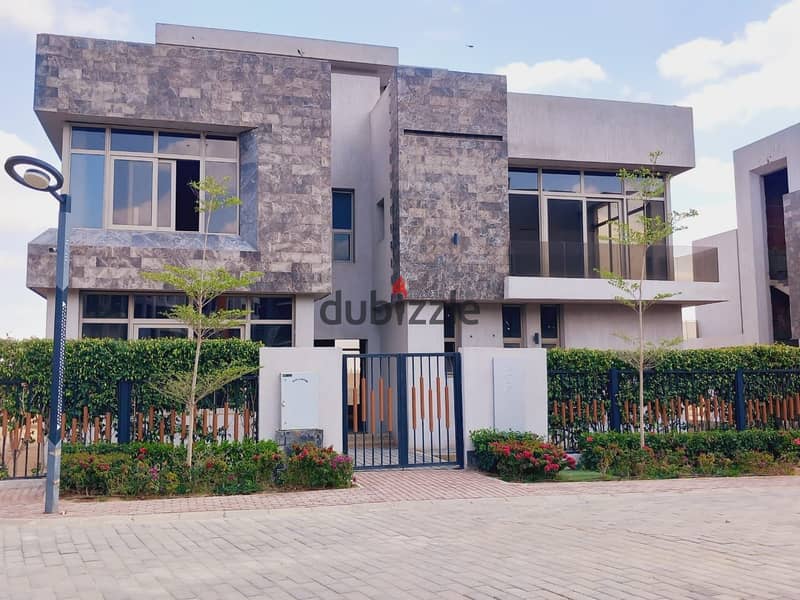 Apartment for sale with immediate receipt in the most prestigious compound in October, “Sun Capital” | 10% down payment and installment facilities up 0