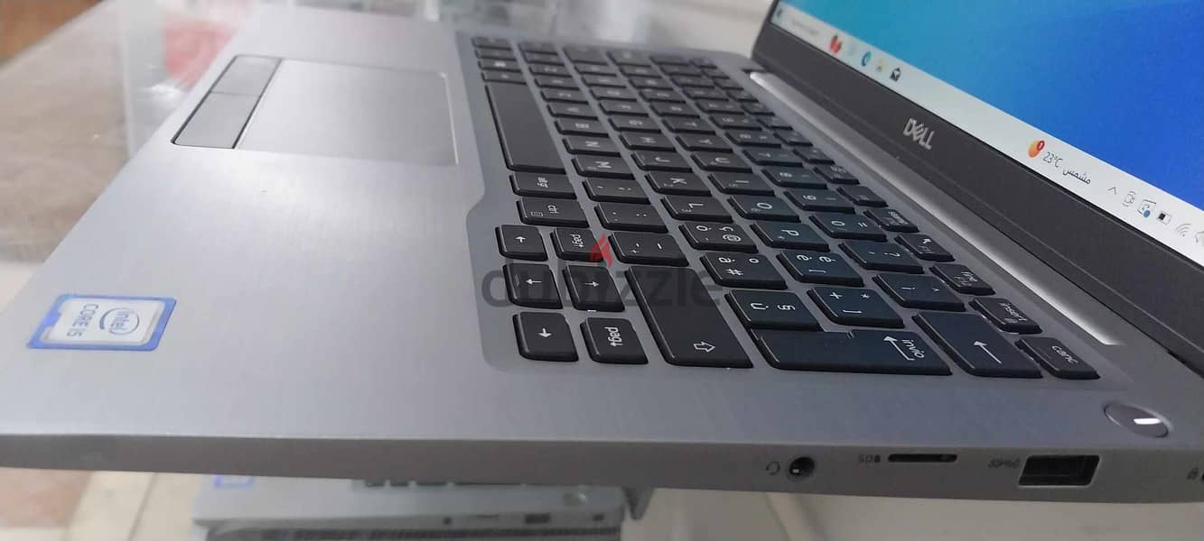 Dell 7400 الجيل التامن i5 بماتيريال معدن و لون فضي شيك جدا ultra slim 3