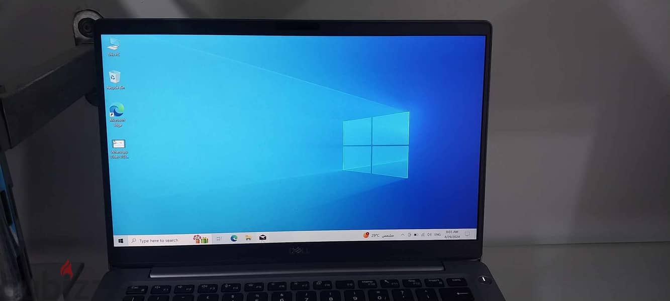 Dell 7400 الجيل التامن i5 بماتيريال معدن و لون فضي شيك جدا ultra slim 6