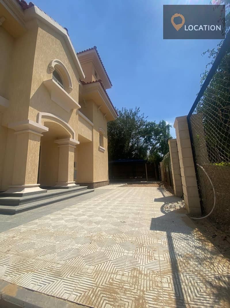 For rent a Standalone villa of 333 m with special finishes in VG2 overlooking a wide garden view in Madinaty 24