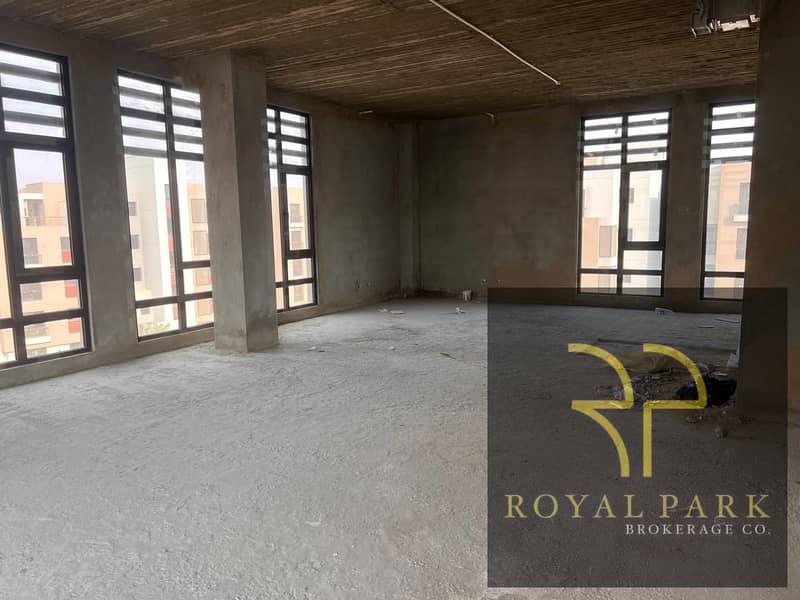 Office at District 5 for Rent New Cairo 8