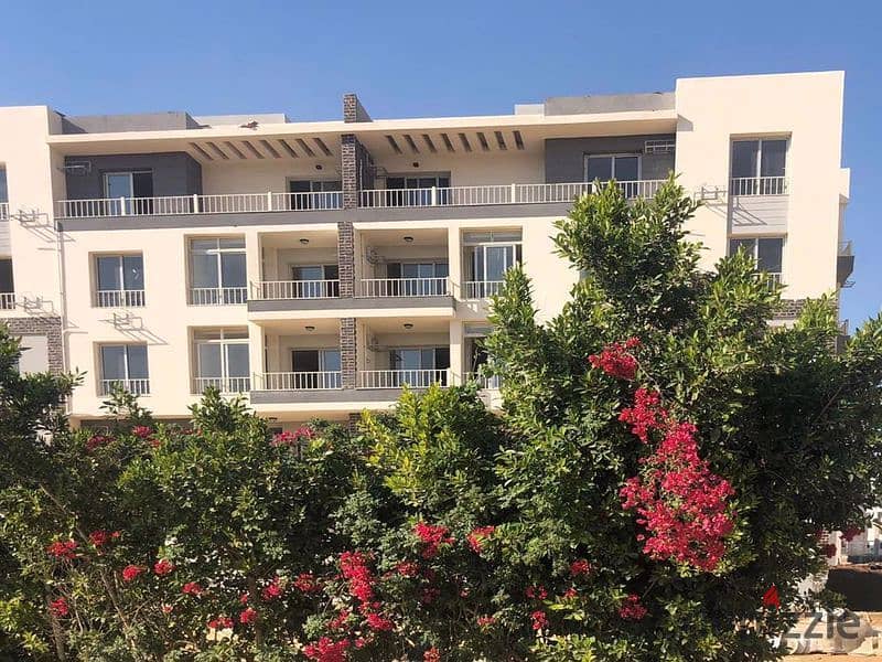 Apartment with garden for sale cash 170 m in Jayd Compound on landscape bahry 8