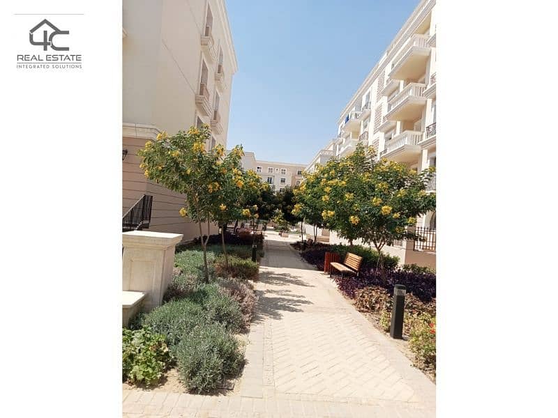 Apartment 233m with garden prime location view landscape under market price in hyde park  Apartment 233m with garden prime location view landscape . . . 12