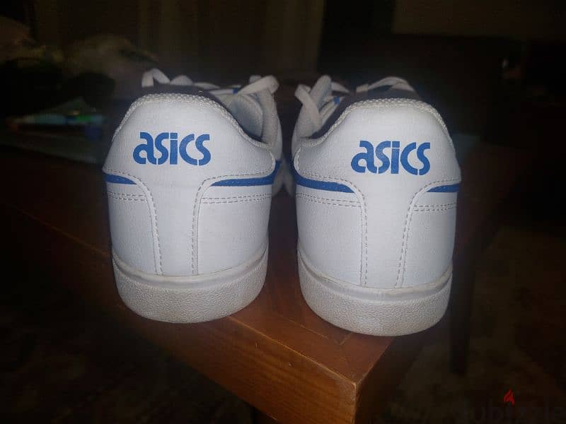 Asics Classic CT جديده مقاس 44.5 1