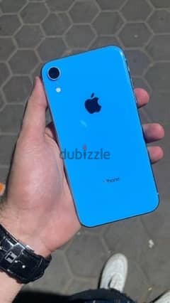 iPhone XR 128 b:82% معه العلبه 0