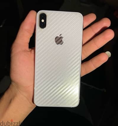 آيفون Xs max للبيع