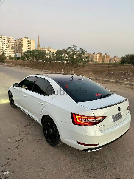 Skoda Superb 2019 8