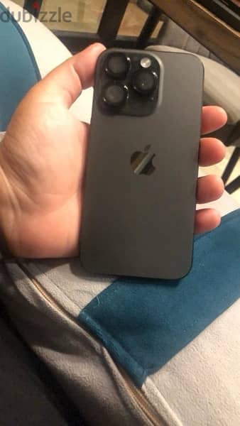 iphone 15 pro like new 100% battery health 6