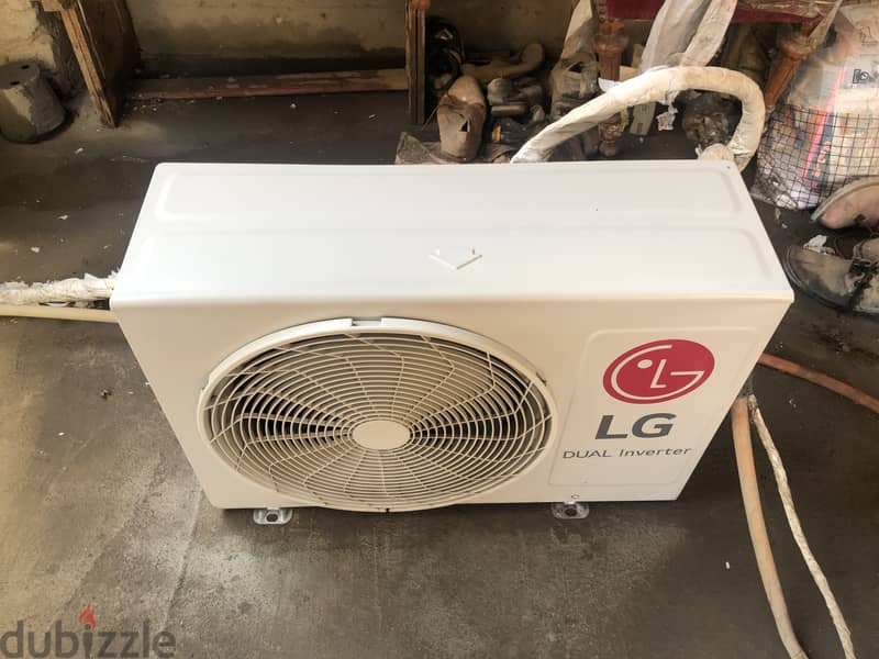 LG Dual Cool Air Conditioner, 1.5 HP, Cooling And Heating-S4-W12JARMA 2