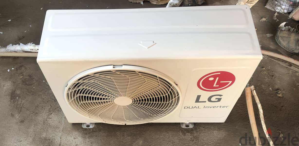 LG Dual Cool Air Conditioner, 1.5 HP, Cooling And Heating-S4-W12JARMA 1