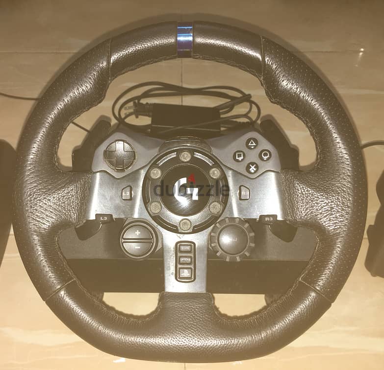 Racing Wheel Logitech G923 PS Style + Pedals 4